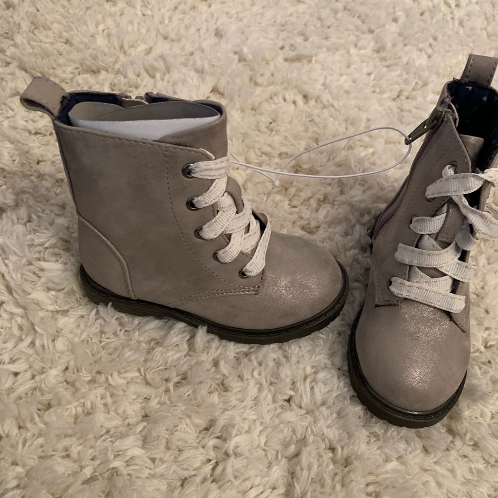 Toddler cat & jack boots